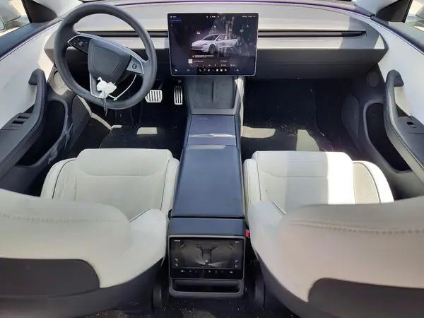 5YJ3E1ET8RF865224 2024 TESLA MODEL 3 - Image 8
