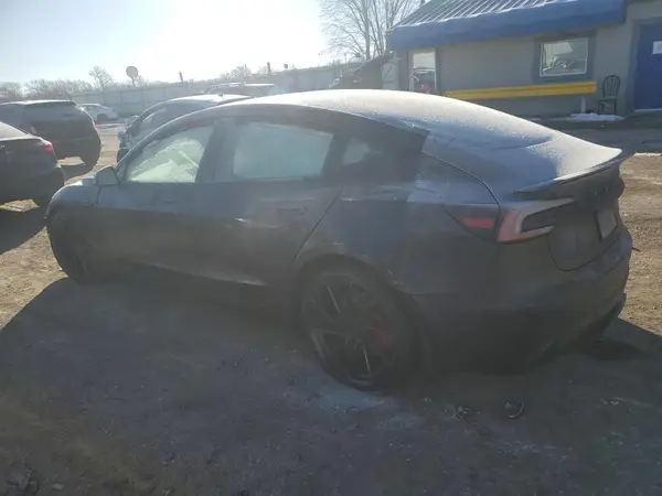5YJ3E1ET8RF868866 2024 TESLA MODEL 3 - Image 2