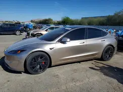 5YJ3E1ET8RF883643 2024 TESLA MODEL 3