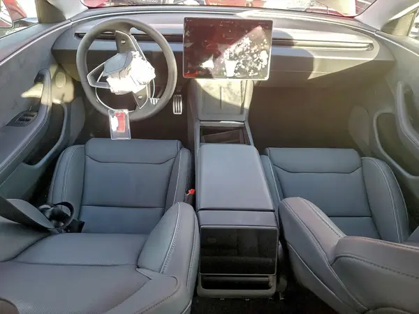 5YJ3E1ET8SF078408 2025 TESLA MODEL 3 - Image 8