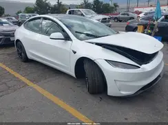 5YJ3E1ET8SF081969 2025 TESLA MODEL 3