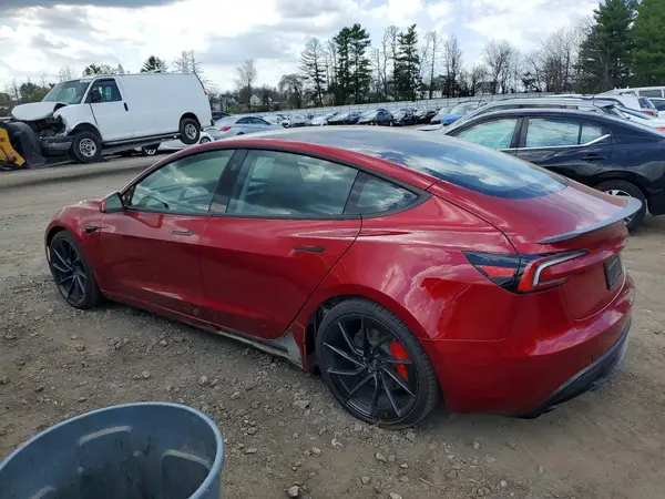 5YJ3E1ET8TF139757 2026 TESLA MODEL 3 - Image 2