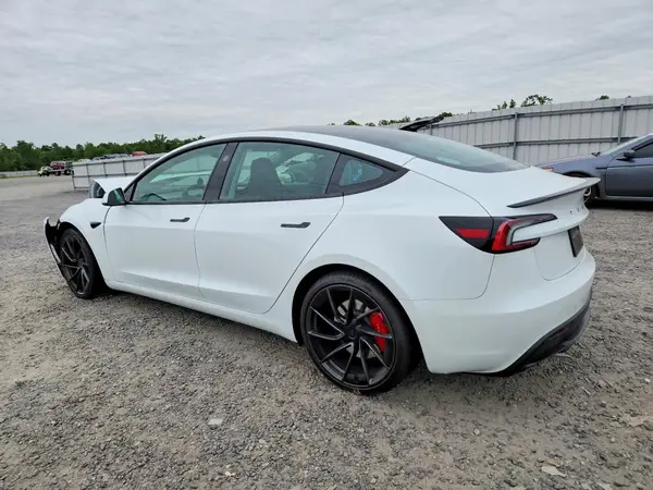 5YJ3E1ET8TF161628 2026 TESLA MODEL 3 - Image 2