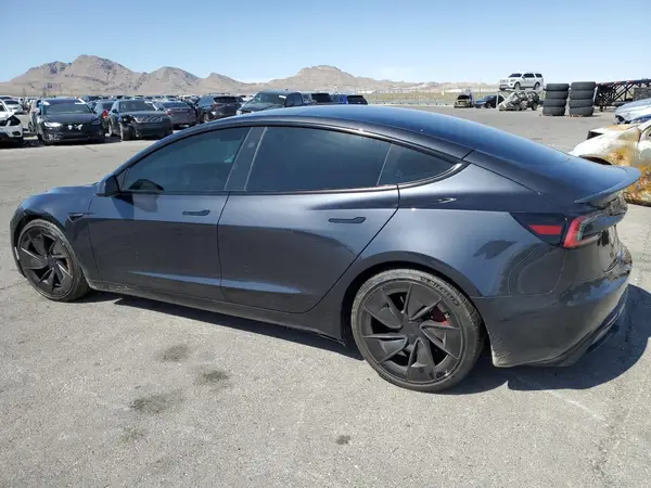5YJ3E1ET9RF770669 2024 TESLA MODEL 3 - Image 2