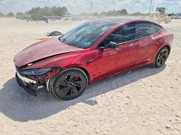 5YJ3E1ET9RF784278 2024 TESLA MODEL 3 - Image 1