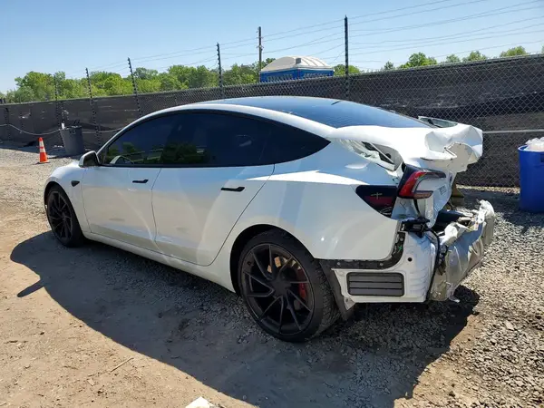 5YJ3E1ET9RF788203 2024 TESLA MODEL 3 - Image 2
