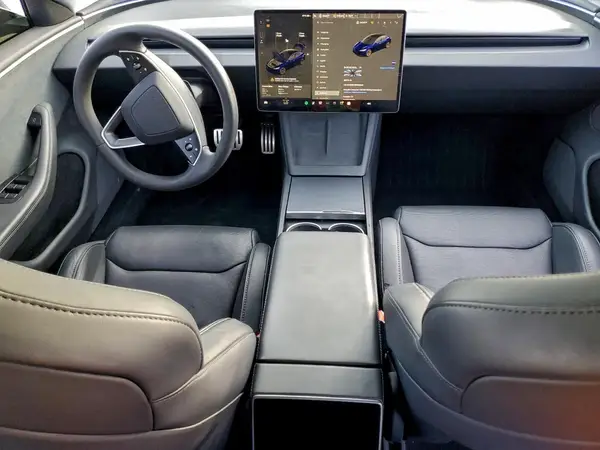 5YJ3E1ET9RF808143 2024 TESLA MODEL 3 - Image 8