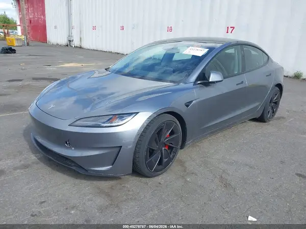 5YJ3E1ET9RF862963 2024 TESLA MODEL 3 - Image 2