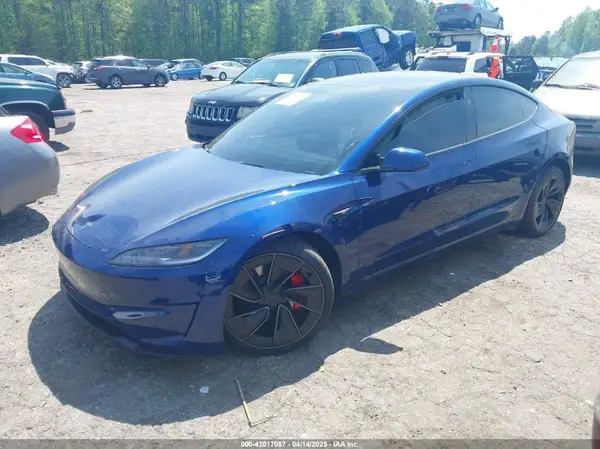 5YJ3E1ET9RF881934 2024 TESLA MODEL 3 - Image 2
