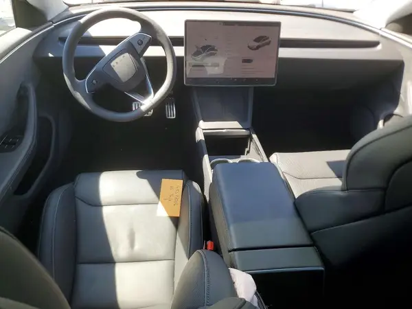 5YJ3E1ET9SF037964 2025 TESLA MODEL 3 - Image 8
