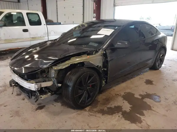 5YJ3E1ET9TF128797 2026 TESLA MODEL 3 - Image 2