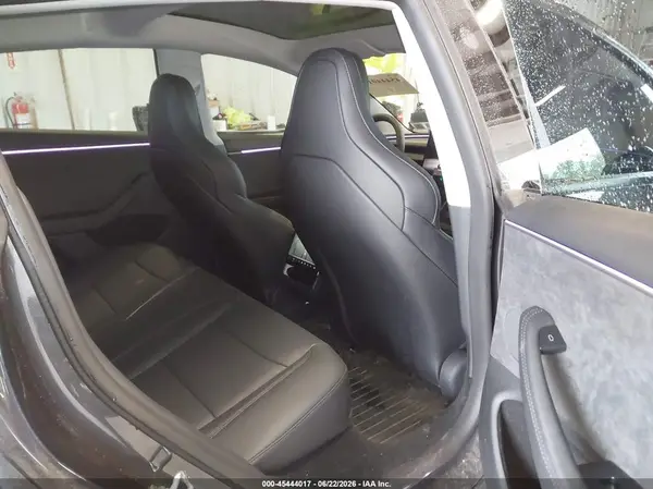 5YJ3E1ET9TF128797 2026 TESLA MODEL 3 - Image 8