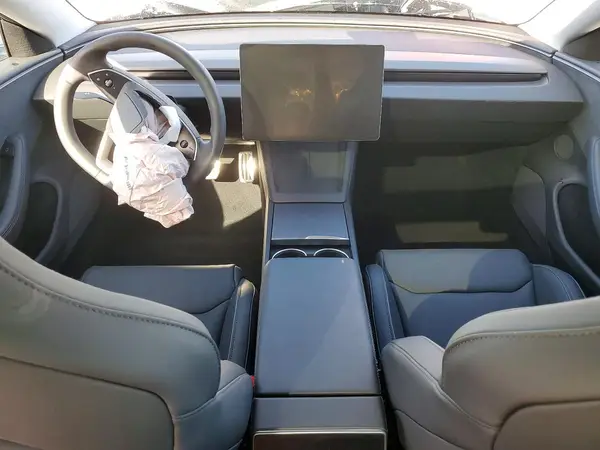 5YJ3E1ET9TF133868 2026 TESLA MODEL 3 - Image 8