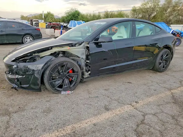 5YJ3E1ET9TF173044 2026 TESLA MODEL 3 - Image 1
