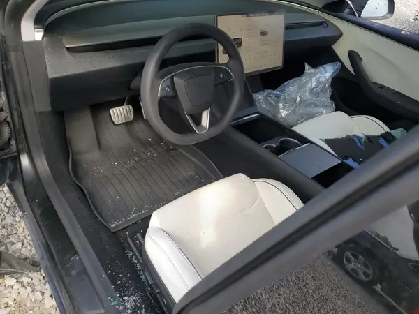 5YJ3E1ETXRF790395 2024 TESLA MODEL 3 - Image 8