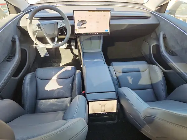 5YJ3E1ETXRF824321 2024 TESLA MODEL 3 - Image 8
