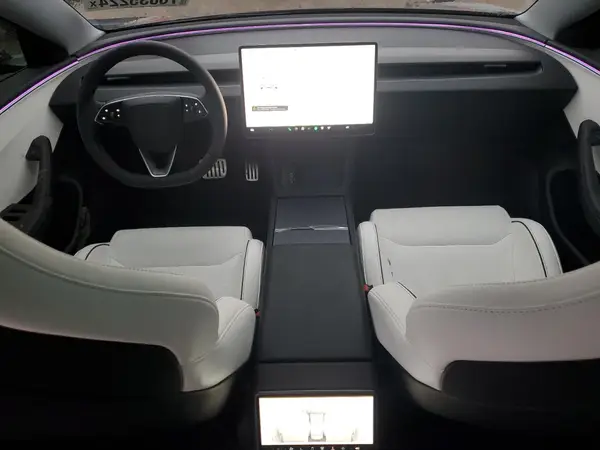 5YJ3E1ETXRF825582 2024 TESLA MODEL 3 - Image 8
