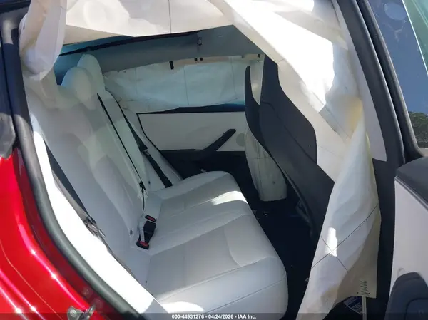 5YJ3E1ETXRF826053 2024 TESLA MODEL 3 - Image 8