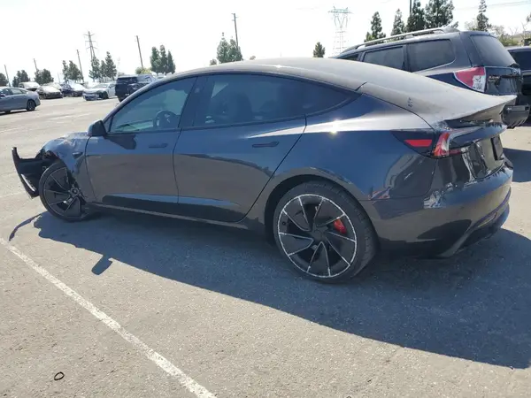 5YJ3E1ETXRF843645 2024 TESLA MODEL 3 - Image 2