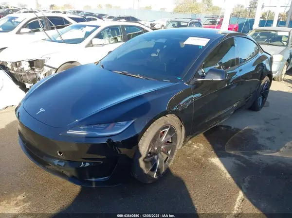 5YJ3E1ETXRF845928 2024 TESLA MODEL 3 - Image 2