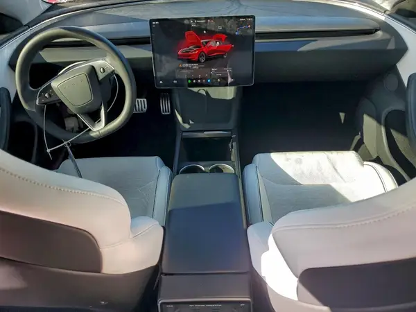 5YJ3E1ETXRF853981 2024 TESLA MODEL 3 - Image 8