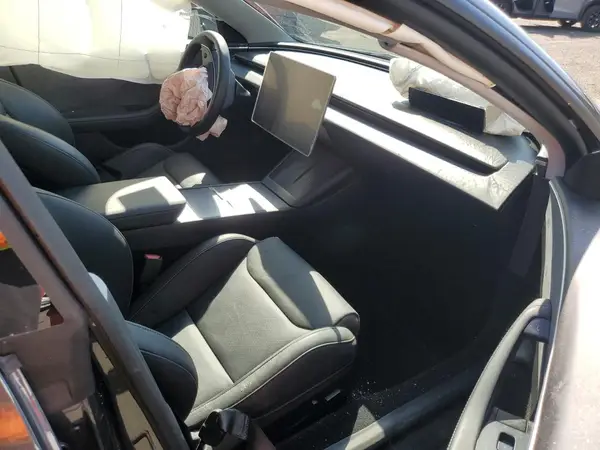 5YJ3E1ETXRF855391 2024 TESLA MODEL 3 - Image 8