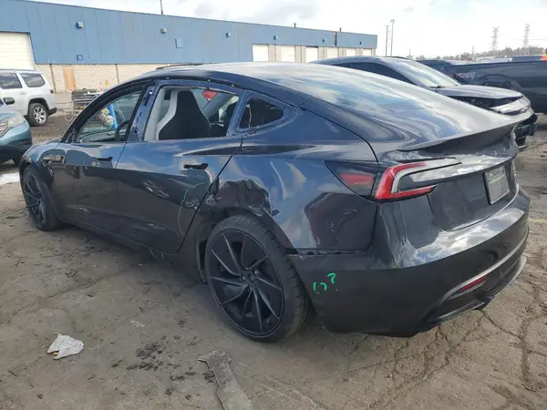 5YJ3E1ETXRF866911 2024 TESLA MODEL 3 - Image 2