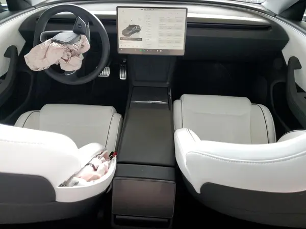 5YJ3E1ETXRF870151 2024 TESLA MODEL 3 - Image 8