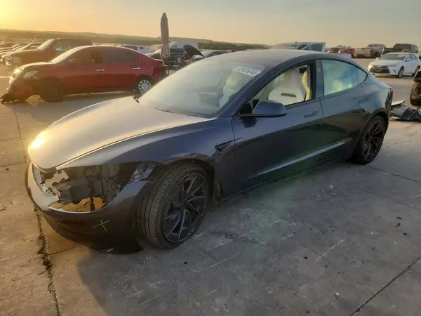 5YJ3E1ETXSF005475 2025 TESLA MODEL 3 - Image 1