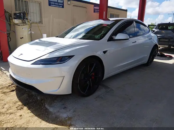5YJ3E1ETXTF159587 2026 TESLA MODEL 3 - Image 2
