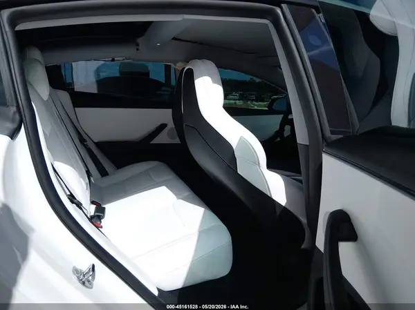 5YJ3E1ETXTF159587 2026 TESLA MODEL 3 - Image 8