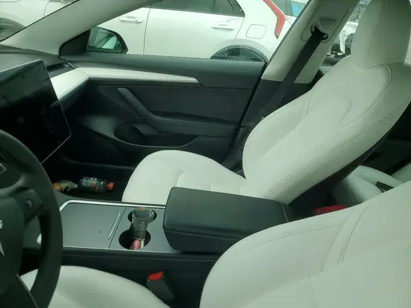 5YJE1EA0PF709559 2023 TESLA MODEL 3 - Image 8