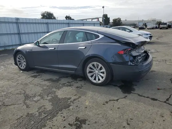 5YJSA1E10GF147377 2016 TESLA MODEL S - Image 2