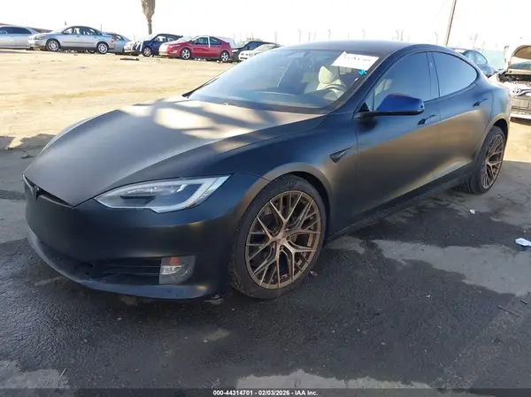 5YJSA1E10HF194779 2017 TESLA MODEL S - Image 2