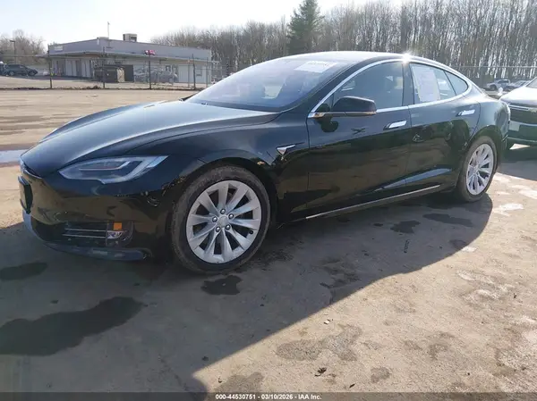 5YJSA1E10HF210494 2017 TESLA MODEL S - Image 2