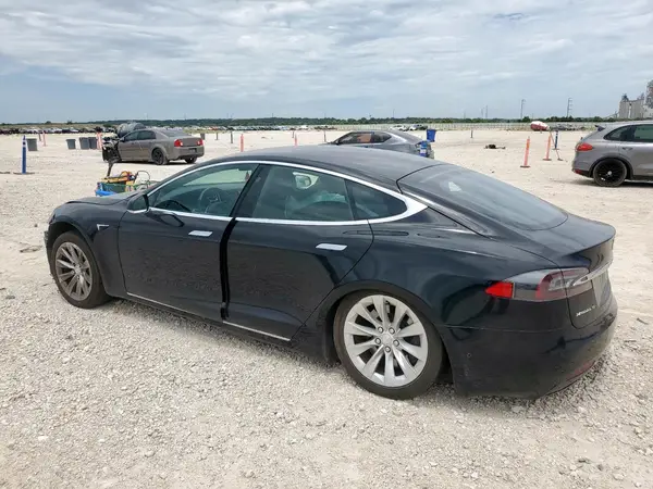 5YJSA1E10HF218689 2017 TESLA MODEL S - Image 2