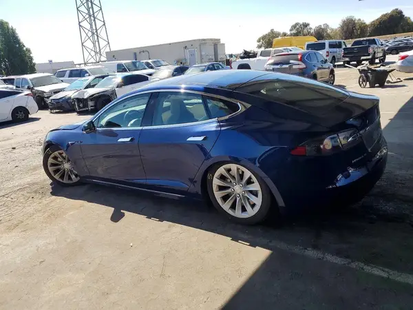 5YJSA1E10HF232902 2017 TESLA MODEL S - Image 2