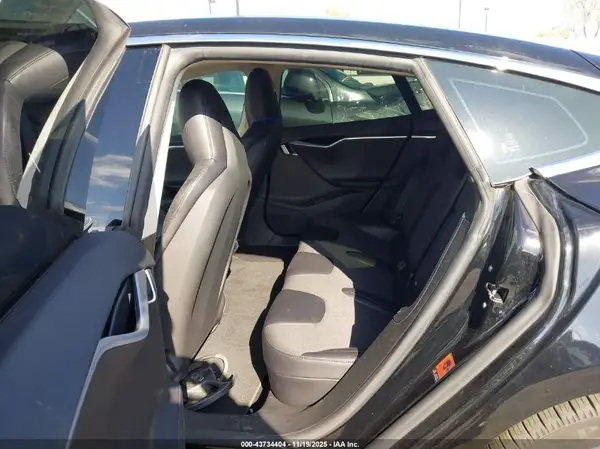 5YJSA1E11GF126473 2016 TESLA MODEL S - Image 8