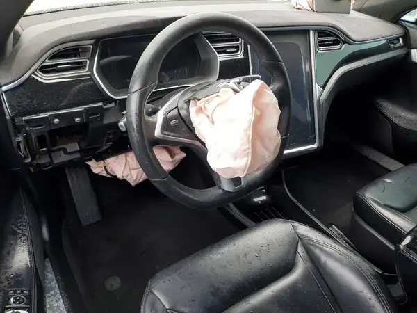 5YJSA1E11GF130684 2016 TESLA MODEL S - Image 8