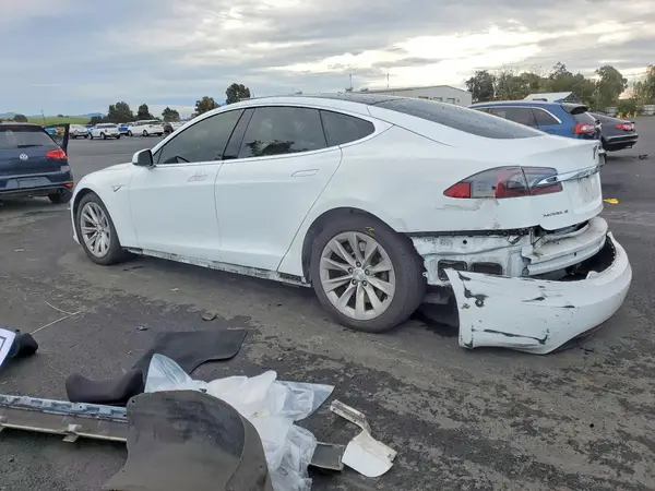 5YJSA1E11GF156251 2016 TESLA MODEL S - Image 2