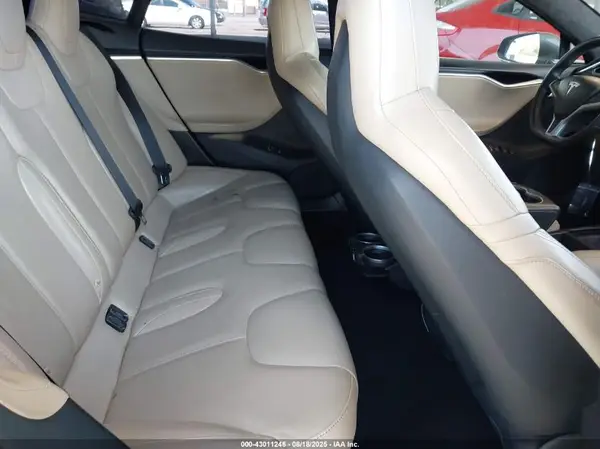 5YJSA1E11GF159540 2016 TESLA MODEL S - Image 8
