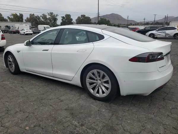 5YJSA1E11GF161269 2016 TESLA MODEL S - Image 2