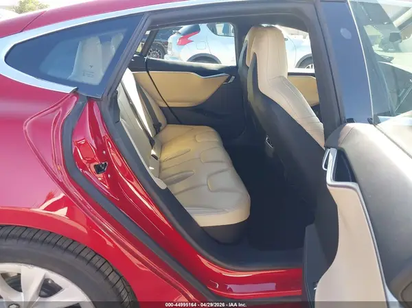 5YJSA1E11GF174684 2016 TESLA MODEL S - Image 8