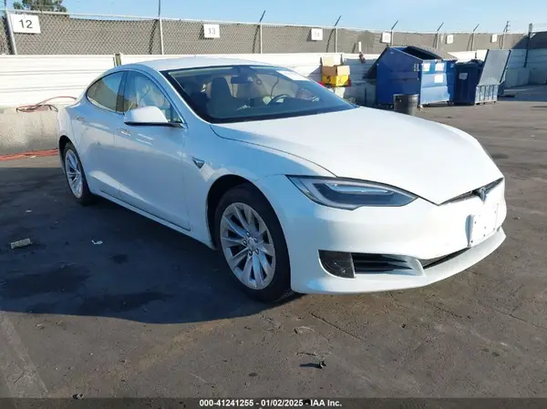 5YJSA1E11GF176094 2016 TESLA MODEL S - Image 1