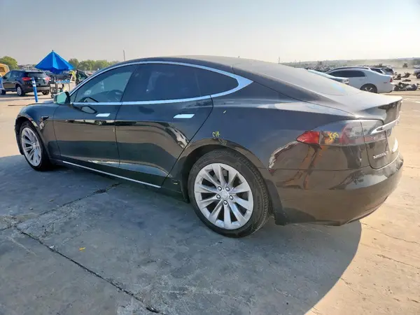 5YJSA1E11HF181538 2017 TESLA MODEL S - Image 2