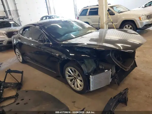 5YJSA1E11HF184410 2017 TESLA MODEL S - Image 1