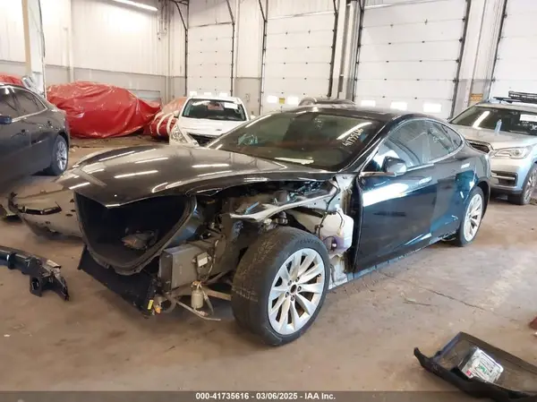 5YJSA1E11HF184410 2017 TESLA MODEL S - Image 2
