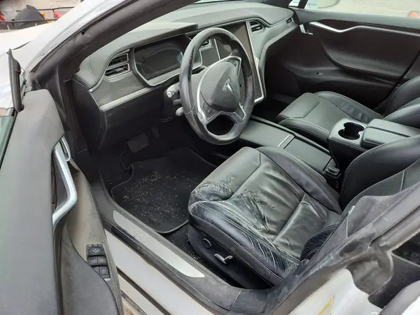 5YJSA1E11HF195505 2017 TESLA MODEL S - Image 8