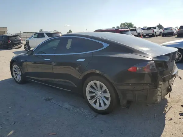 5YJSA1E11HF209631 2017 TESLA MODEL S - Image 2