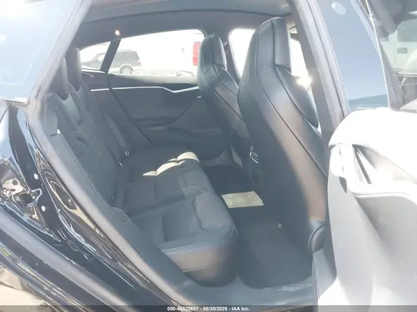 5YJSA1E11HF214876 2017 TESLA MODEL S - Image 8